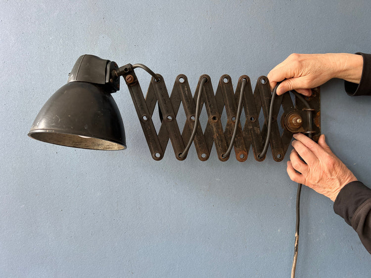 Black Industrial Vintage Scissor Wall Lamp