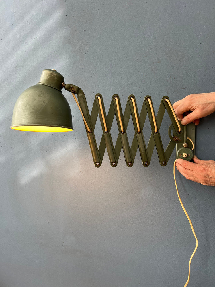 Green Metal Industrial Bauhaus Scissor Wall Lamp