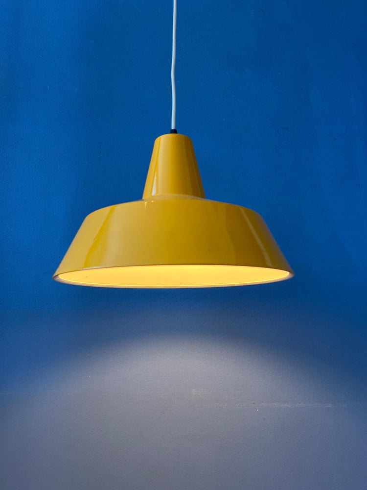 Yellow Louis Poulsen Arbejdspendel Style Industrial Pendant Lamp