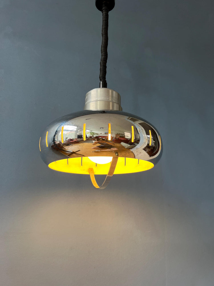 Mid Century Metal UFO Herda Pendant Lamp