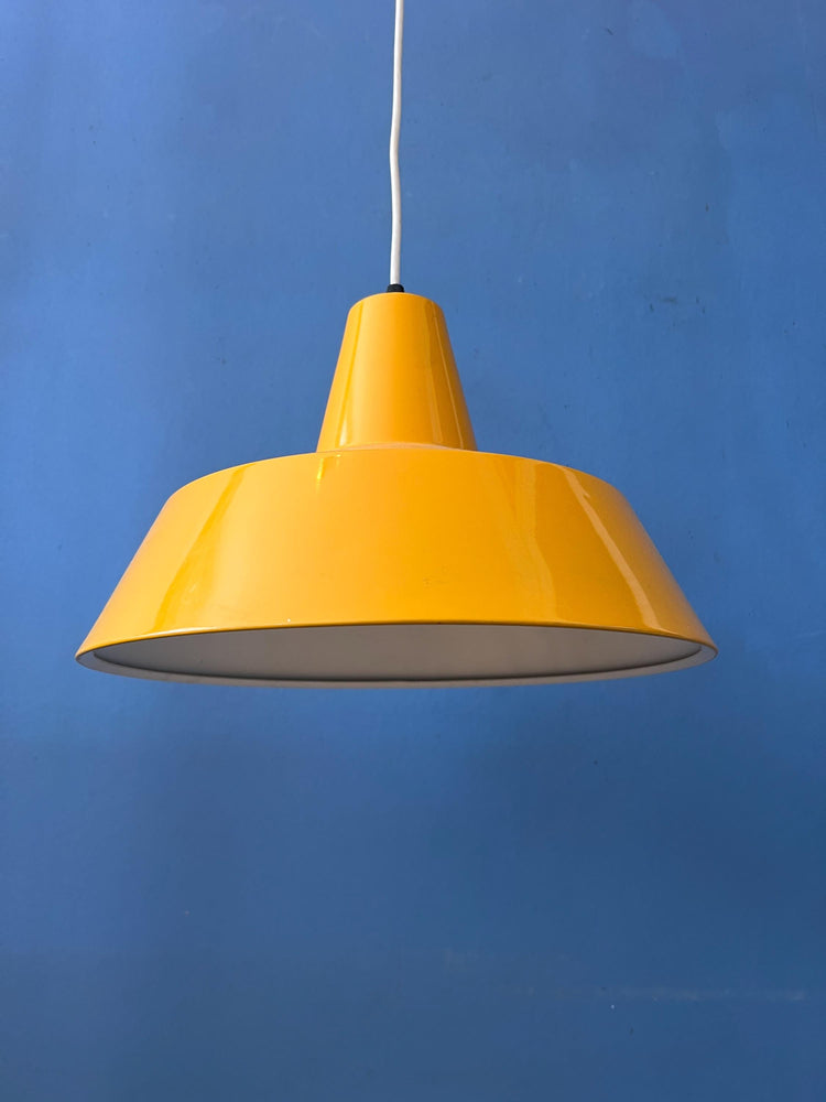 Yellow Louis Poulsen Arbejdspendel Style Industrial Pendant Lamp