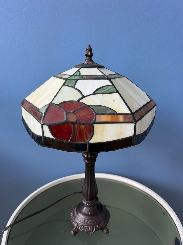 Stained Glass Tiffany Style Art Deco Table Lamp