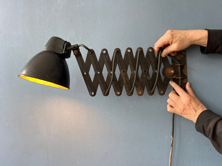 Black Industrial Vintage Scissor Wall Lamp