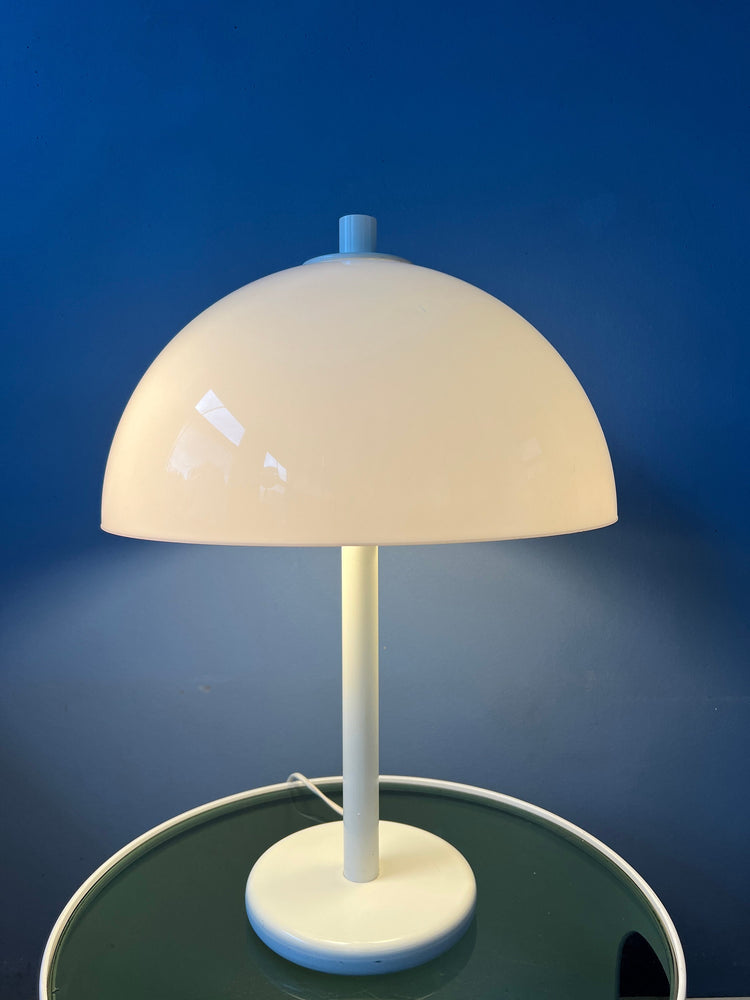 White Mid Century Mushroom Dijkstra Table Lamp