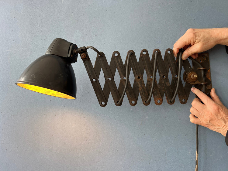 Black Industrial Vintage Scissor Wall Lamp