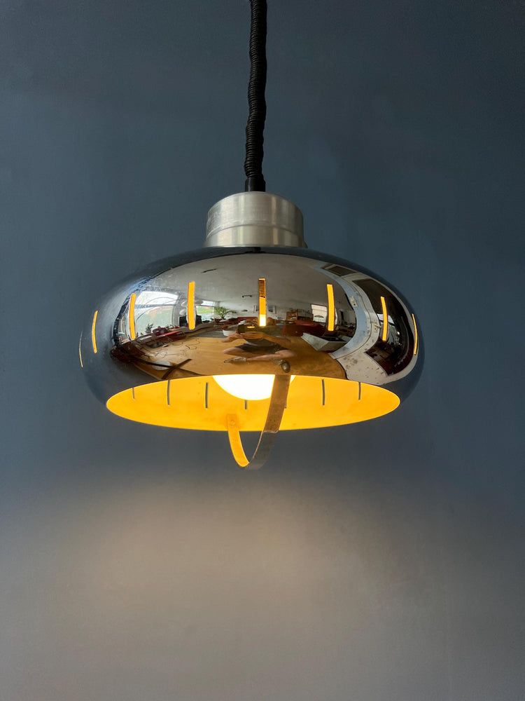 Mid Century Metal UFO Herda Pendant Lamp