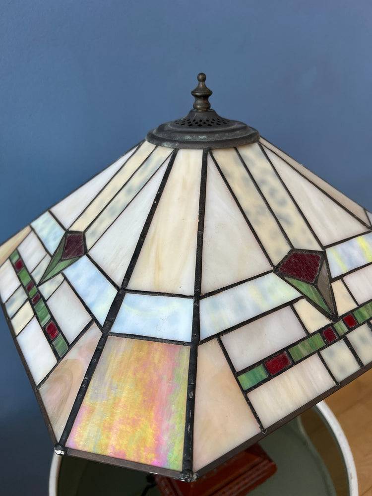 Art Deco Tiffany Style Table Lamp with Stained Glass Shade