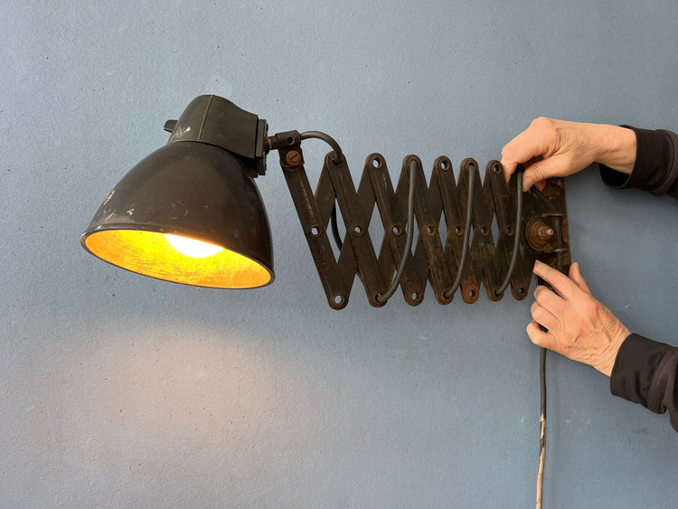 Black Industrial Vintage Scissor Wall Lamp