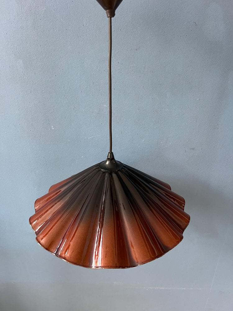 Art Deco Style Flower Shaped Pendant Lamp in Red/Brown Colour