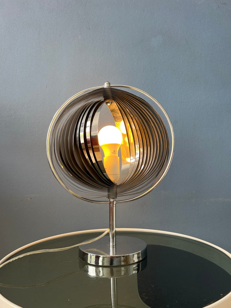 Metal Trumpet Uplighter 'Cup' Table Lamp in Silver Colour