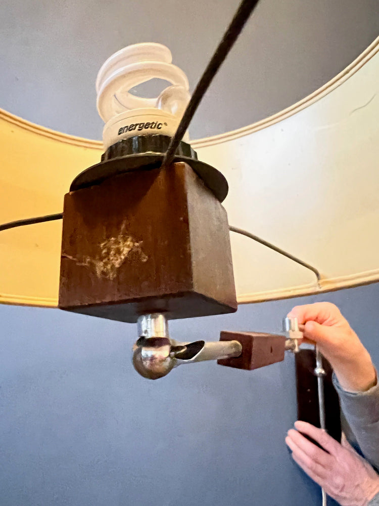 Vintage Mid Century Wall Lamp / Space Age Lamp / Art Deco Lamp