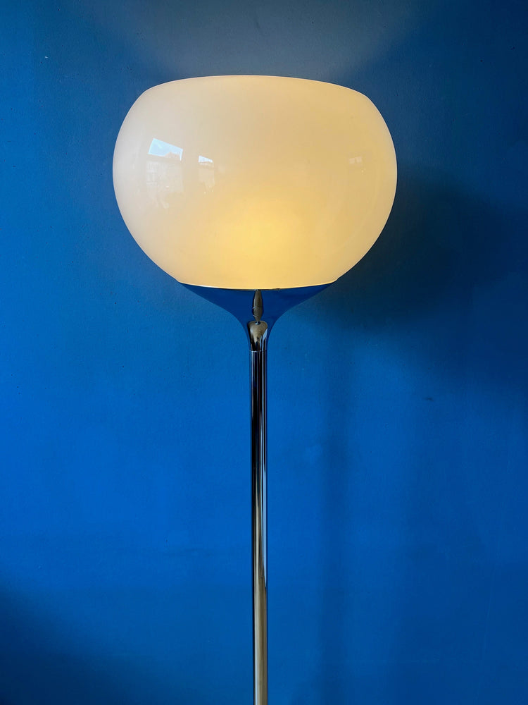 guzzini floor lamp, mushroom floor lamp, space age light, acrylic glass lamp