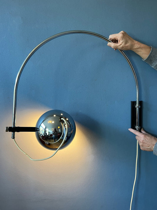 Mid Century Herda Eyeball Wall Lamp in Chrome | Space Age Lamp